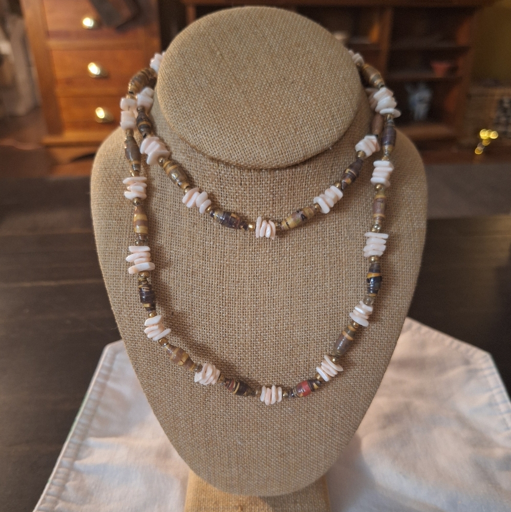 Shell and rolled paper necklace